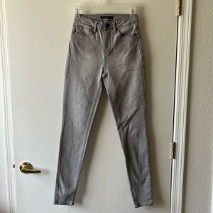 YMI Skinny Jeans Size 3/26 GUC Gray